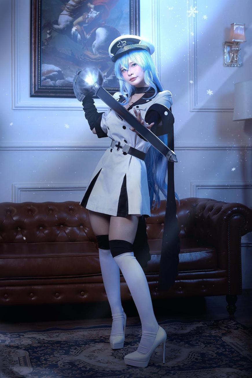 越南博主azamisan：最新发布的cosplay图片套合辑