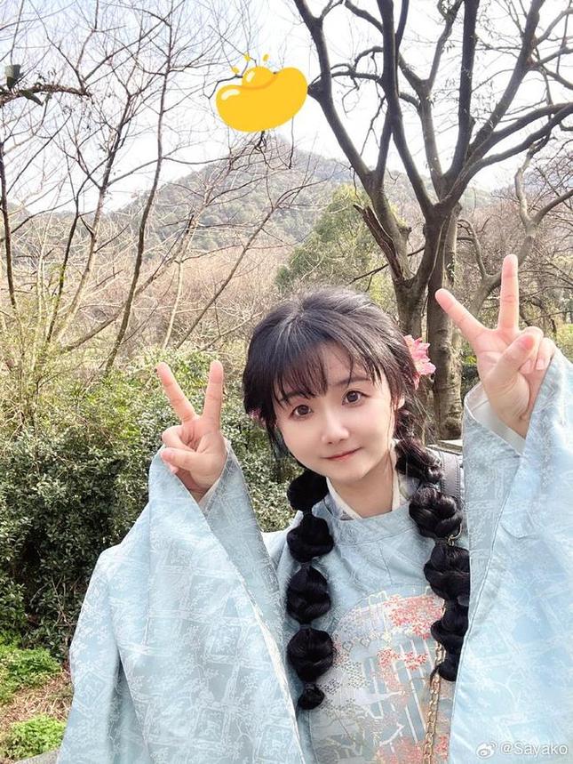 Sayako今年4岁图集，这些可爱的摄影作品记录了孩童时代的快乐时光。