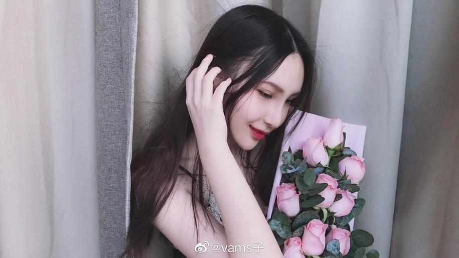 《天籁套组》：vams子黑历史中的原图一次性曝光