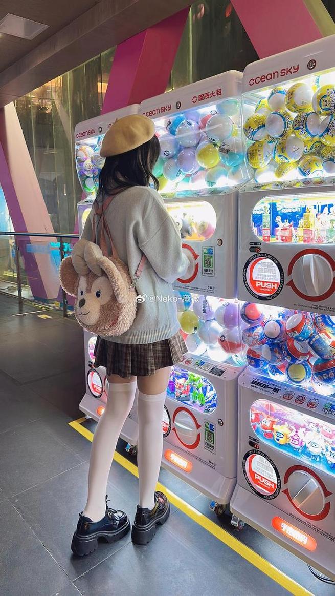 neko薇薇哪里人分享时尚cos灵感
