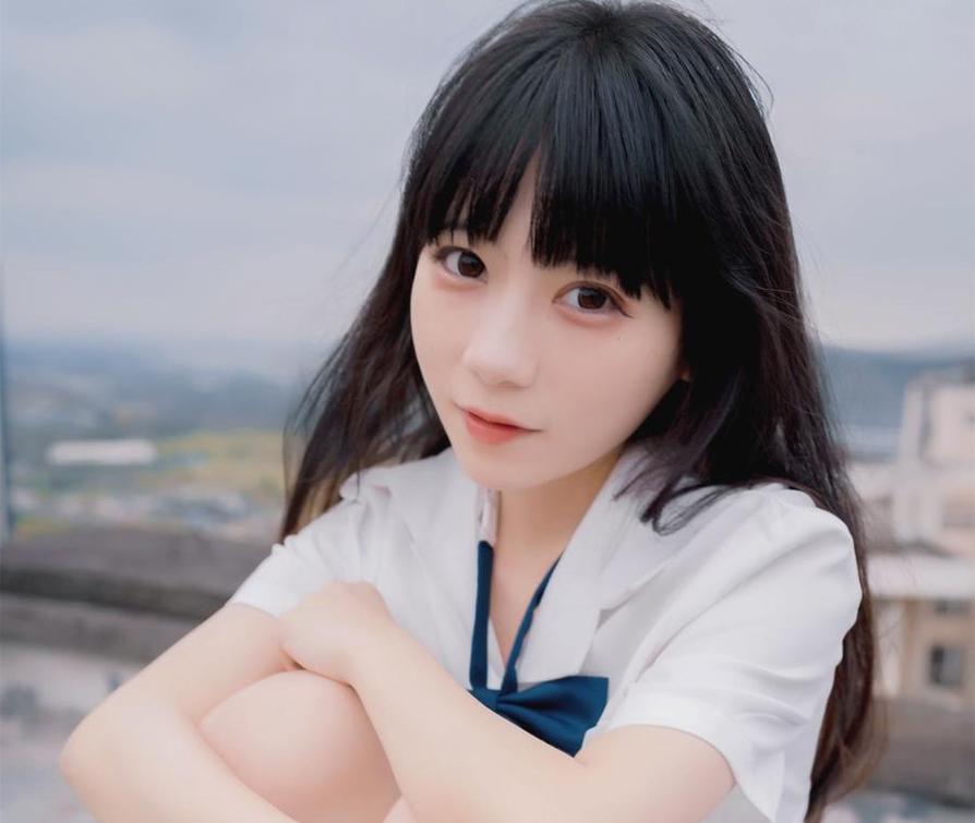 usejan蓝蓝全部原图好看的不得了：神秘莫测，展现惊艳之美。