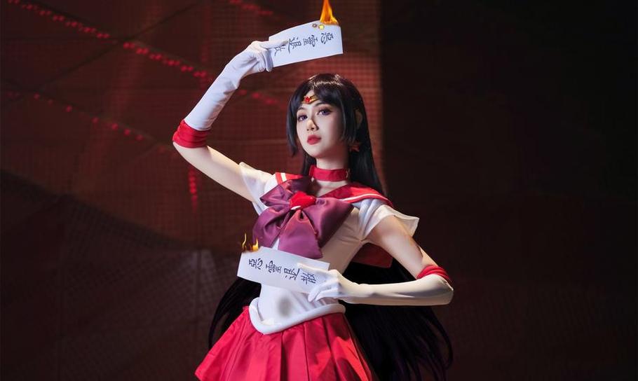惊艳的cos服装设计：一米八的大梨子龙王r18cos作品制作过程分享