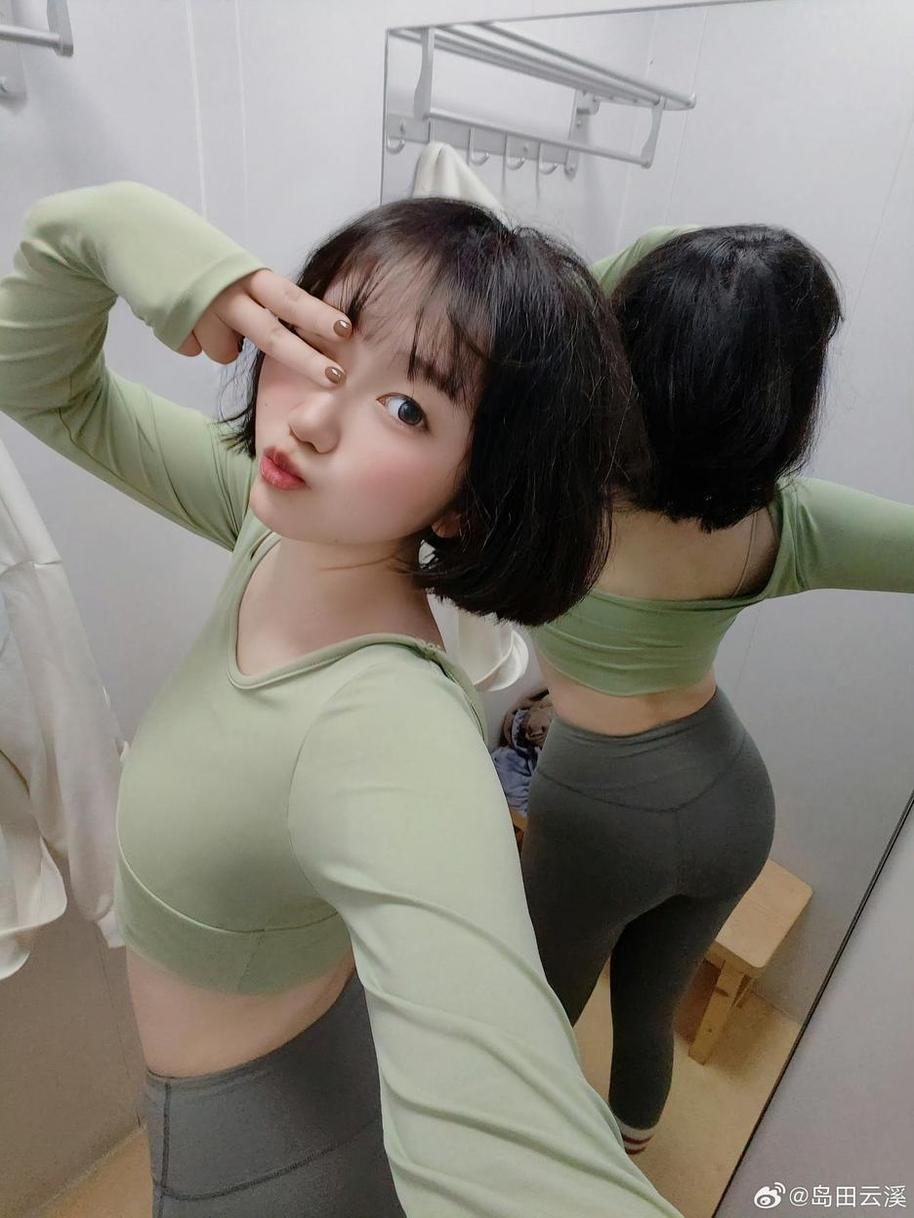 感受云溪溪作品在线，静观她的摄影艺术之美