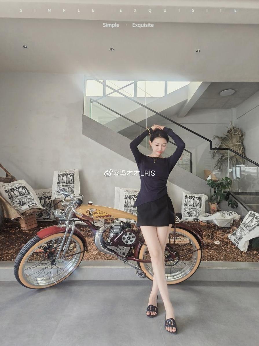 冯木木职业图片独家摄影作品，精选cos图包分享