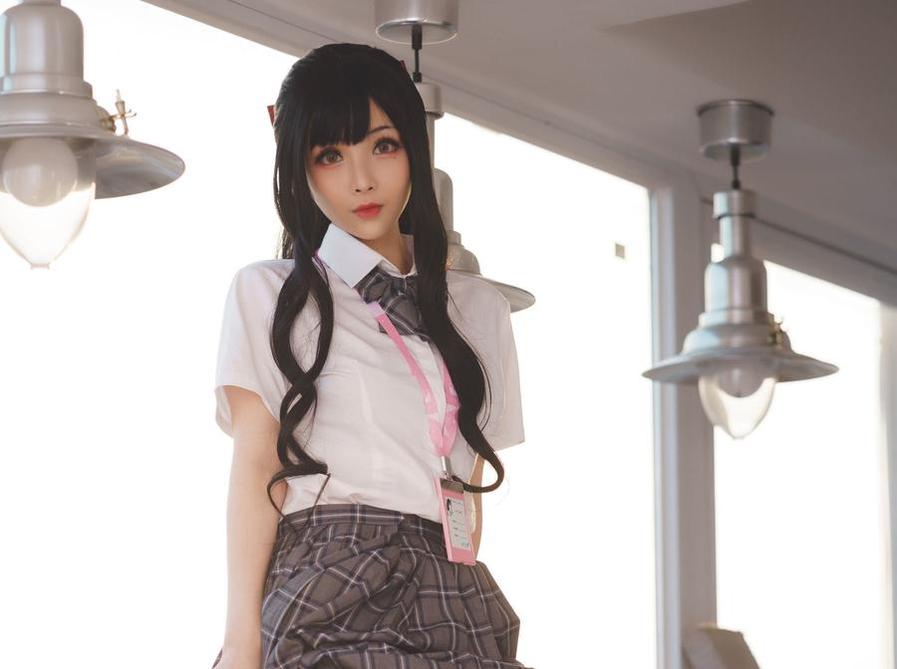 凉凉子学习资料：无删cosplay作品
