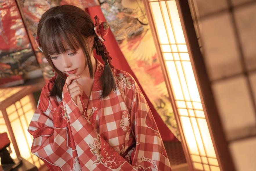 喵小吉作品免费，绝美COSPLAY让你惊叹不已