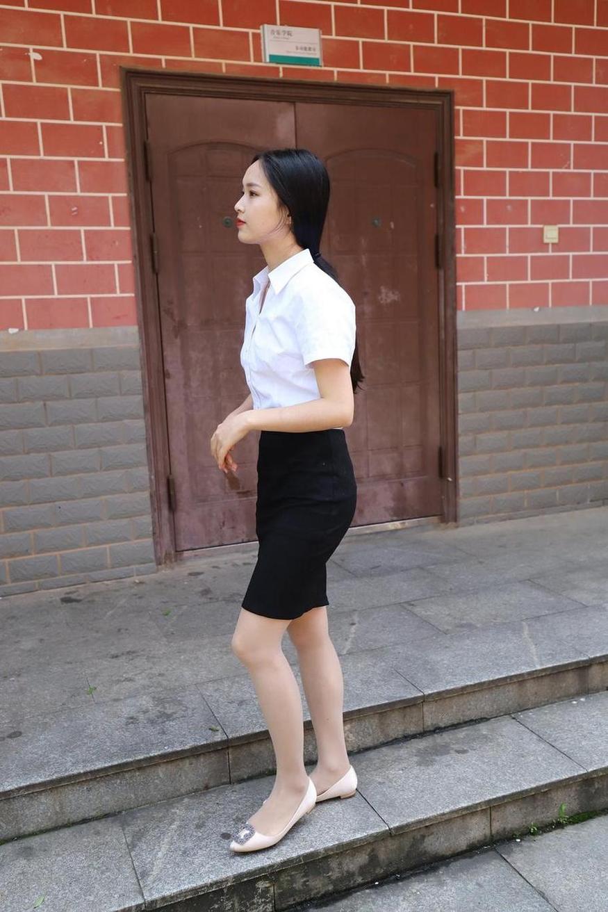 大西瓜爱牙膏高清图：精选cos照片，一览无余