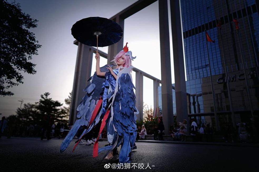 全新尝试！奶狮不咬人cos信浓最新cos照片公开