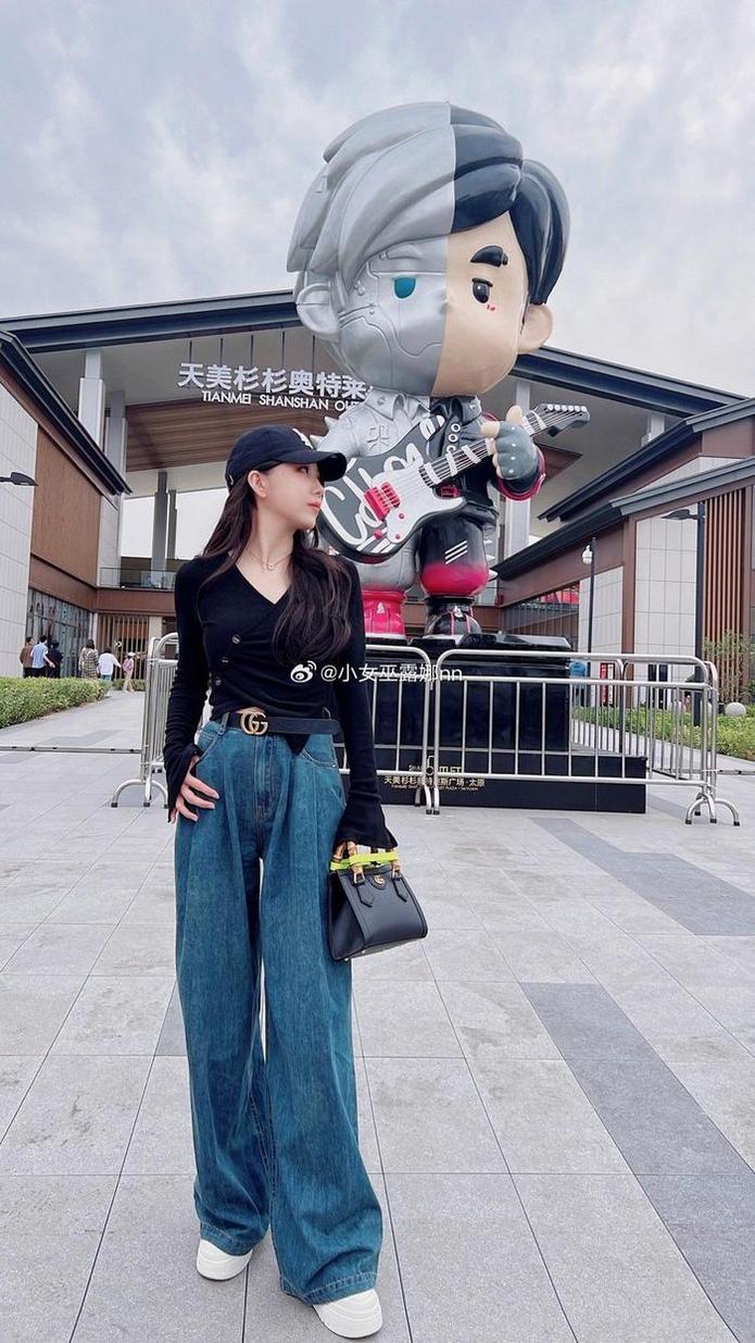 小女巫露娜人声绝美图片曝光