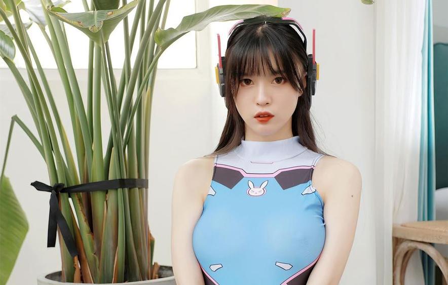 绝美cos照——樱桃香子cos《春物》主角，魅力翻滚