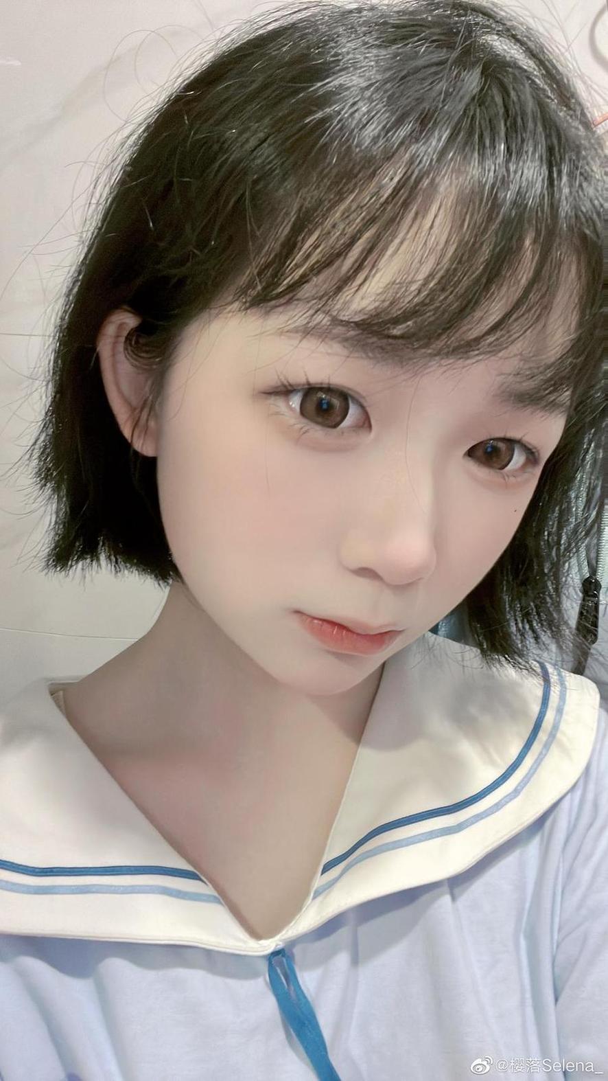 看完我这个coser的精选照片，你一定会爱上樱落酱w网盘的