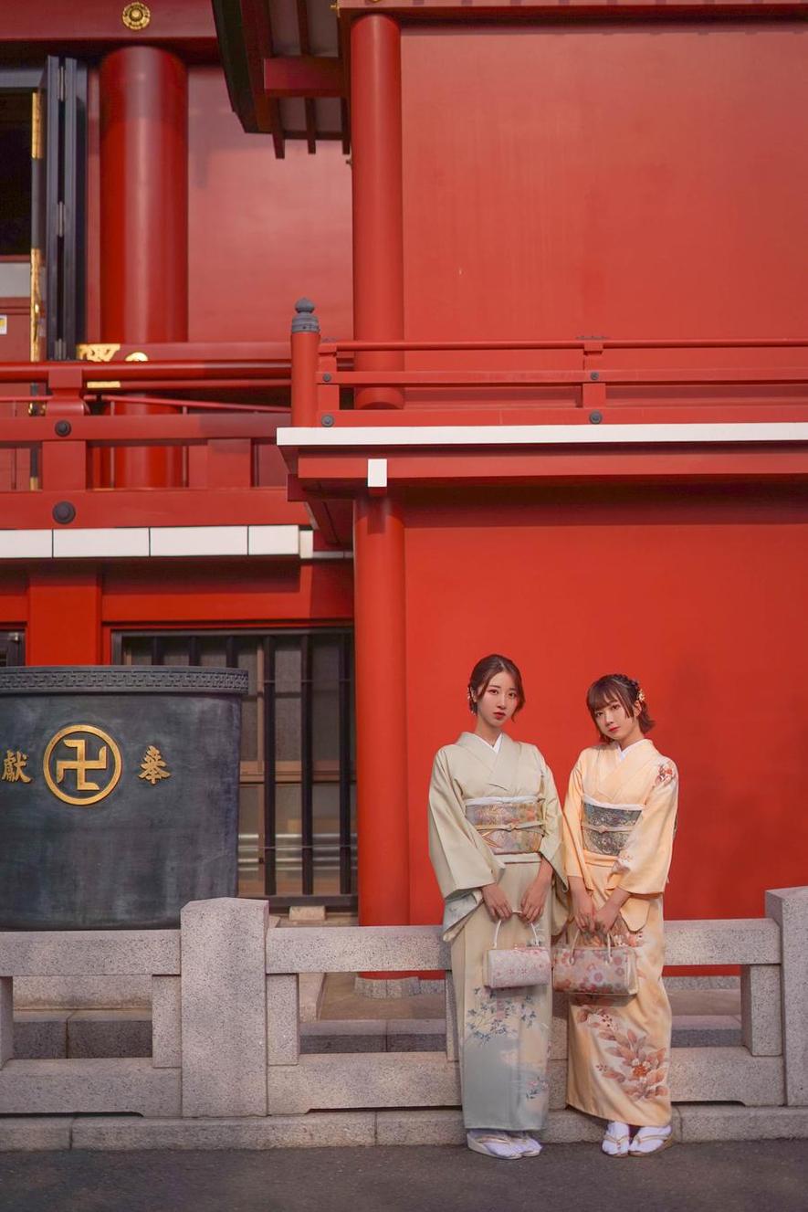 你绝对不能错过的coser：浅野菌子春日野穹的最新原图。