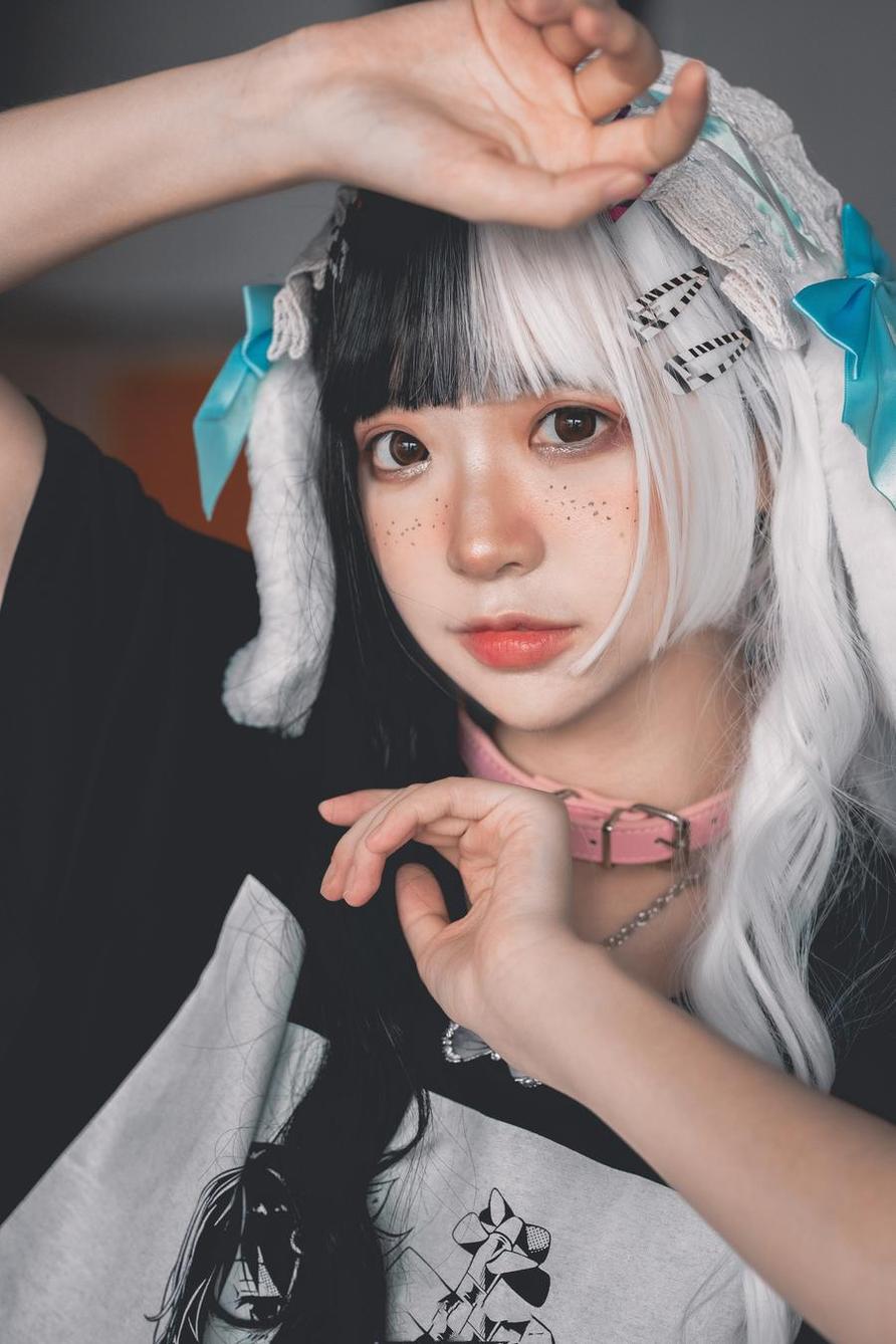 疯猫ss微博图片：cosplay美图分享，感受奇妙的角色扮演