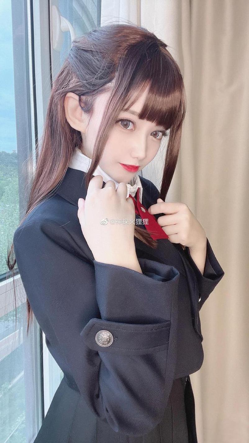 神探火狸狸爱宕婚纱cos更新，最新cos作品任你驰骋