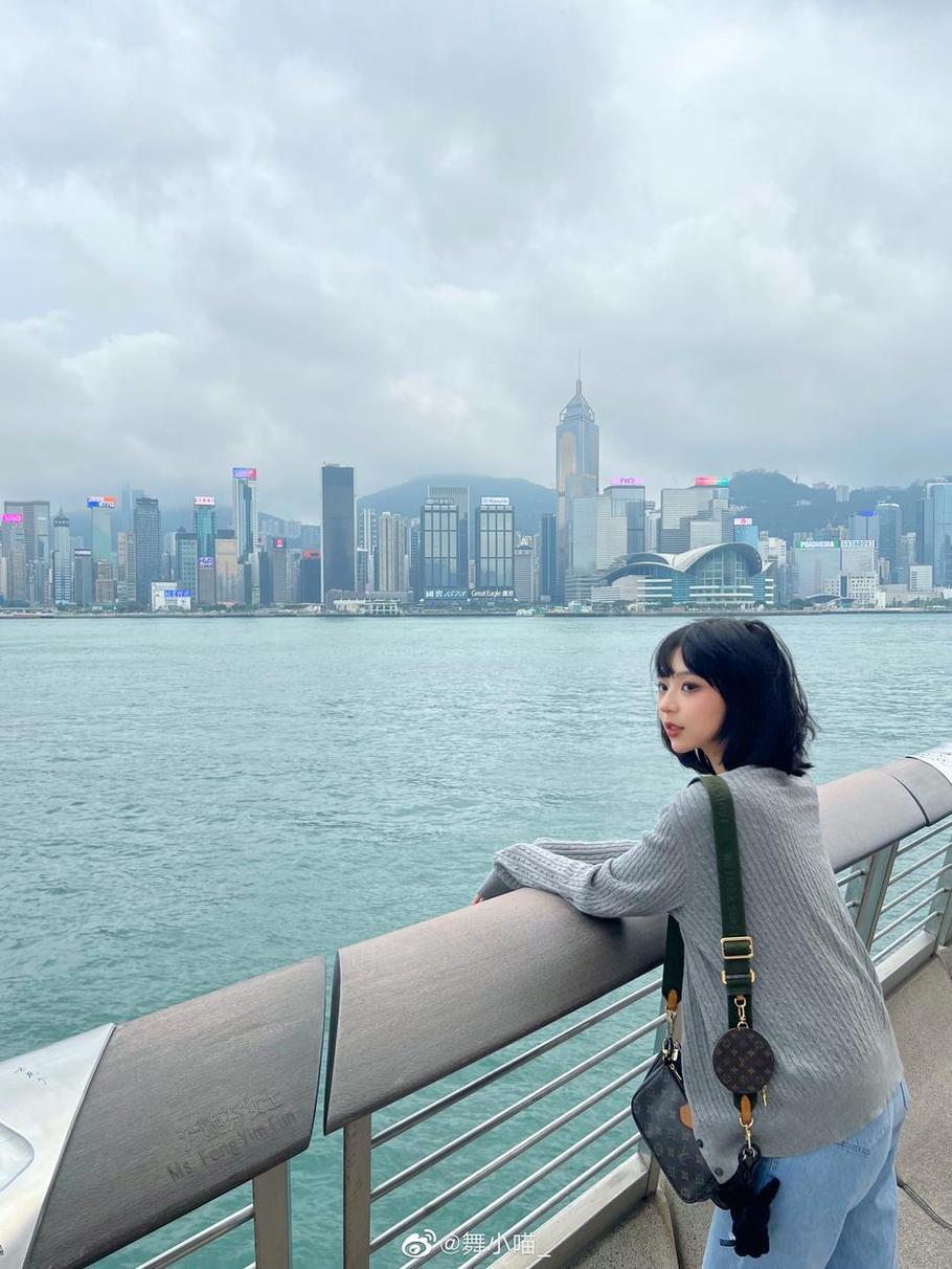 舞小喵腹部纹身意义何以惹人想象？——美图
