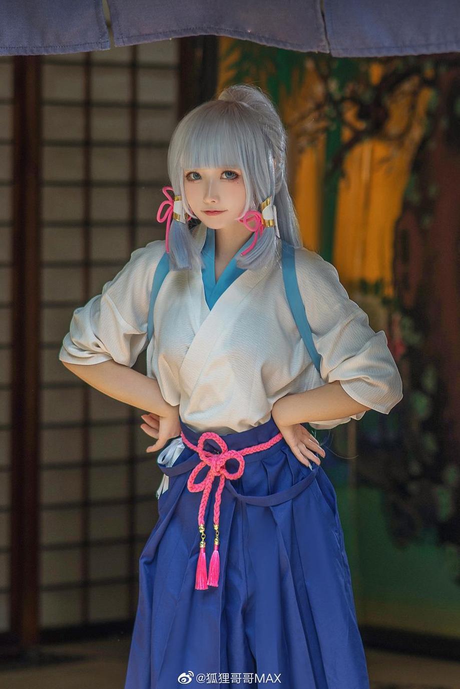 薄墨锦狐初音cos作品：九尾之美在眼前