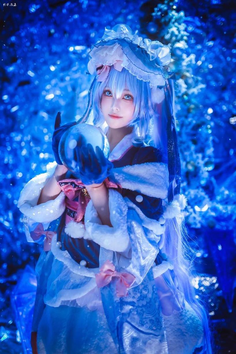 手工制作：蜜汁猫裘漆皮女仆免费皮革手套集现身