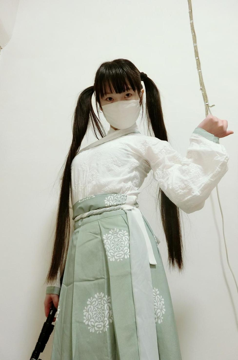 悠闲校园风，西尔酱之学生装好看到没朋友