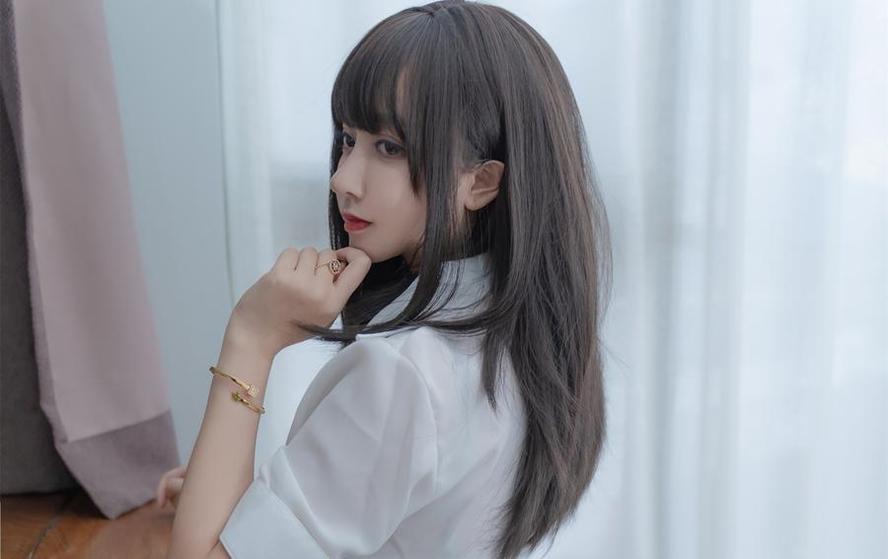 过期米线线sama下载：高清作品，颠覆你对COSPLAY的认知