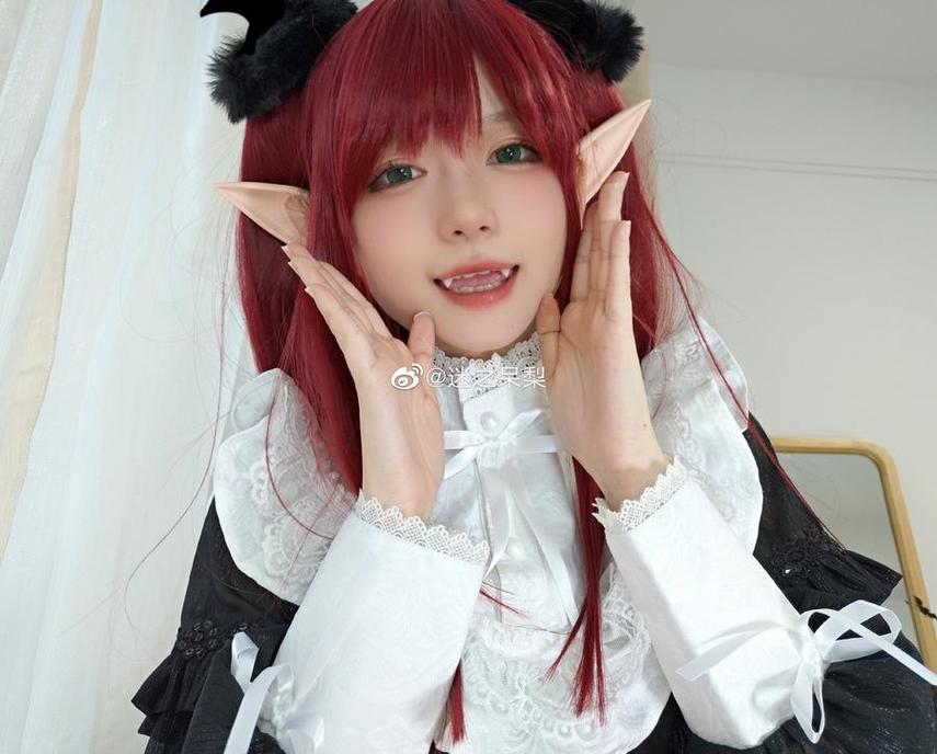 迷之呆梨免费更新：完美还原cosplay套图震撼登场