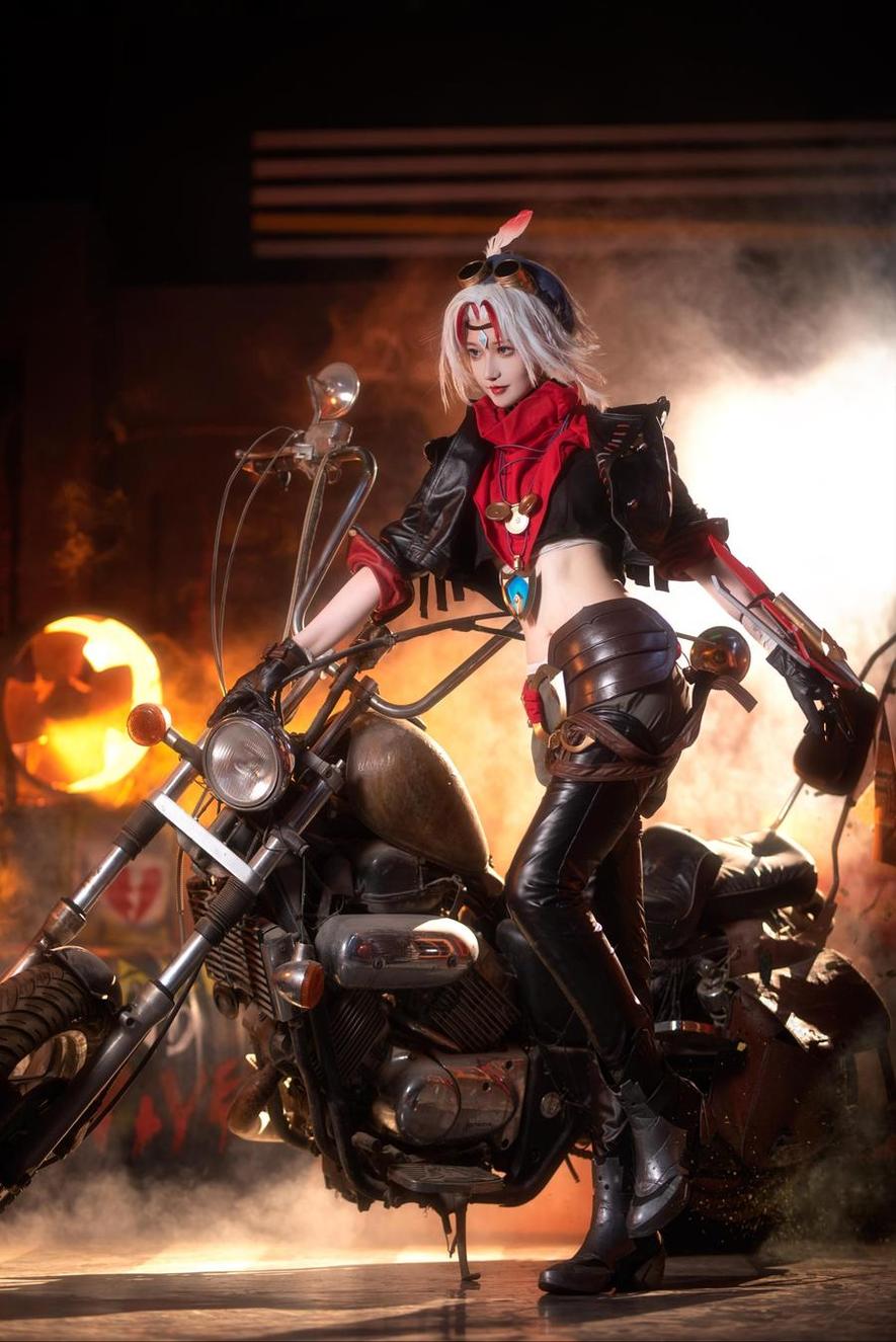 这些露儿大魔王cos云缨的精美照片，让你感受到了cosplay的魅力