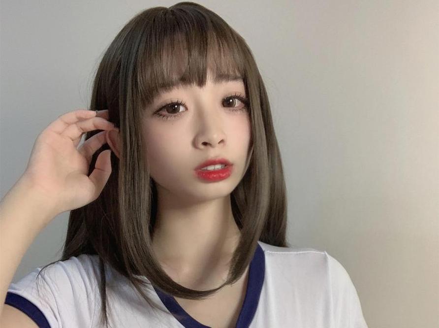 拥有韶陌陌cos照原图，和美丽共存。